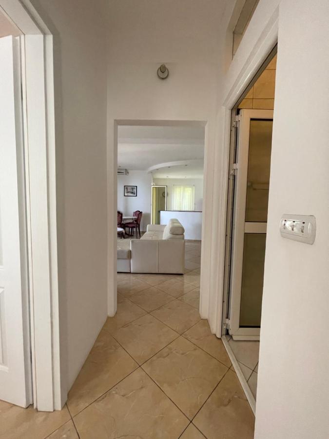 Apartments Rozela Улцинь Экстерьер фото
